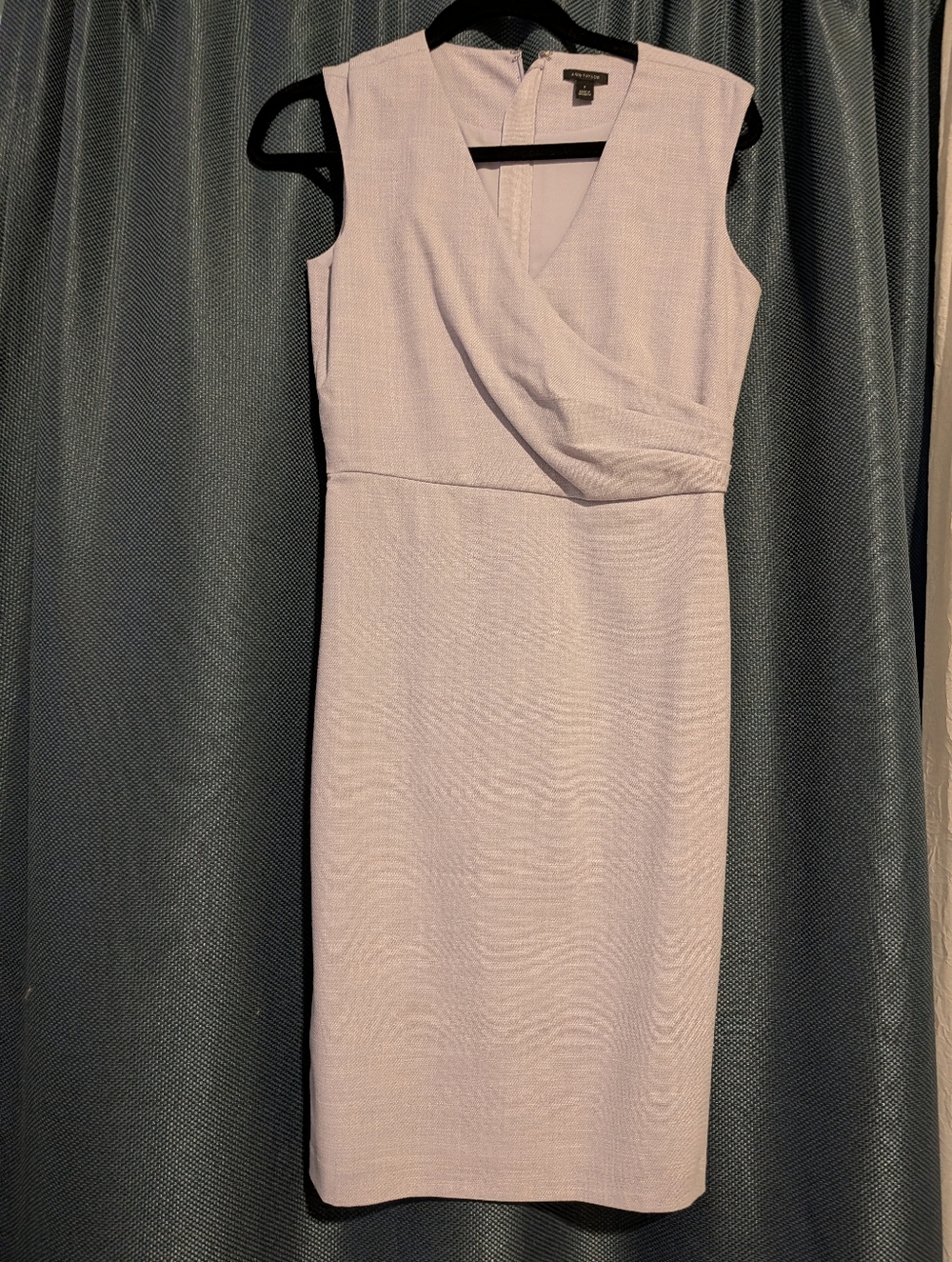 Anne Klein Sleeveless Lavender Sheath Dress Size 0